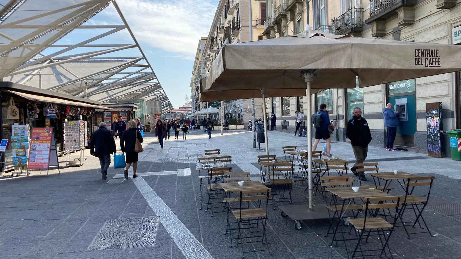 Enjoy Rooms Napoli Affittacamere