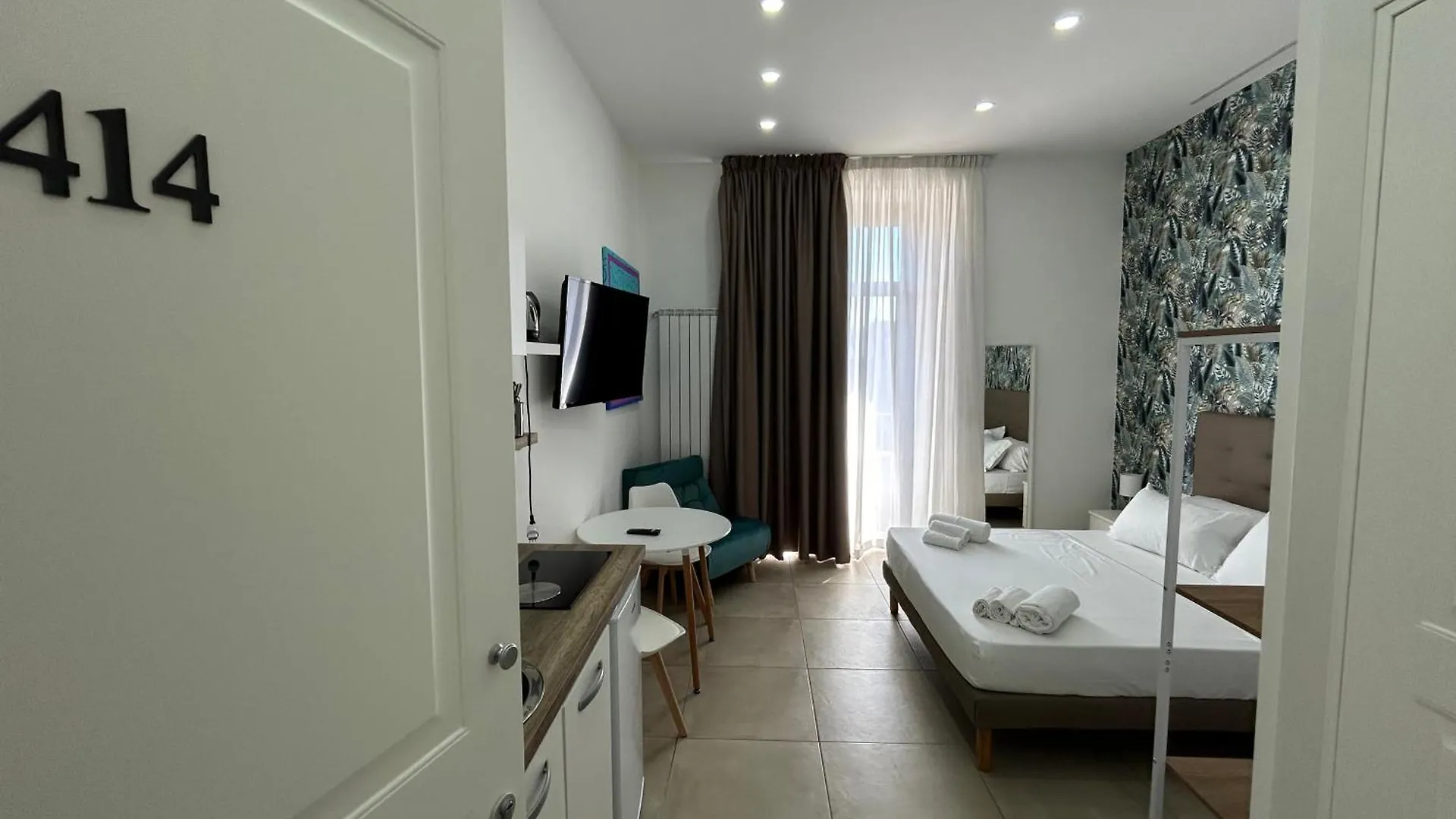 Enjoy Rooms Napoli Affittacamere