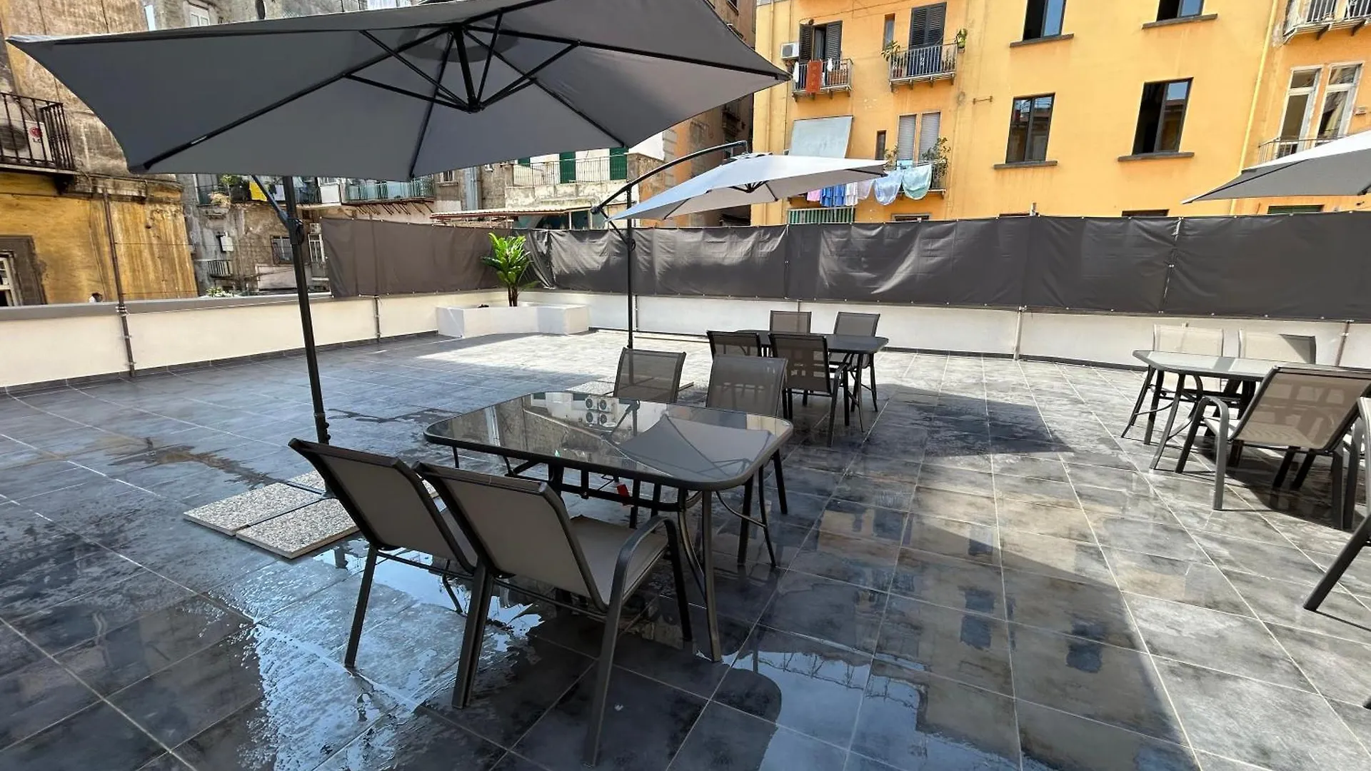 Affittacamere Enjoy Rooms Napoli Italia