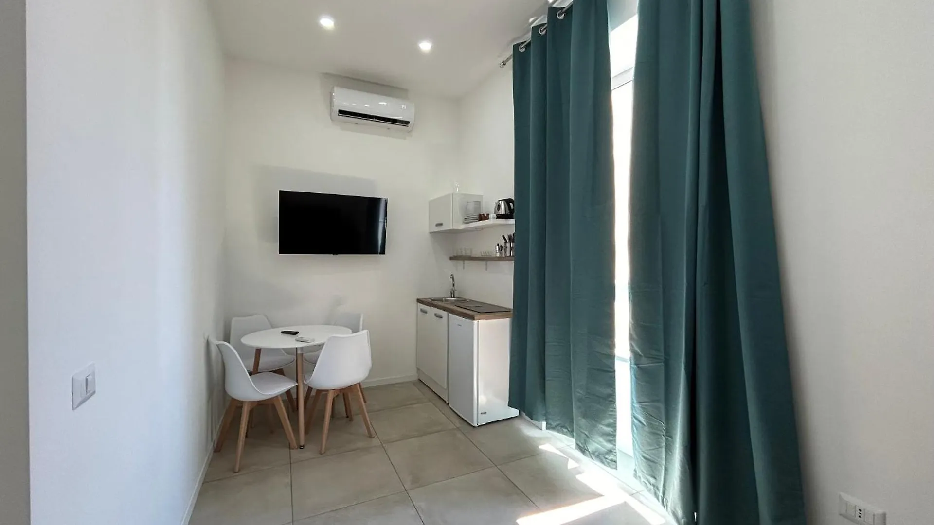 Affittacamere Enjoy Rooms Napoli