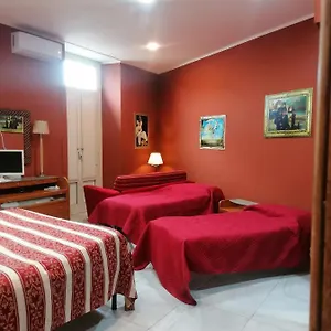 Garibaldi Station Guest house