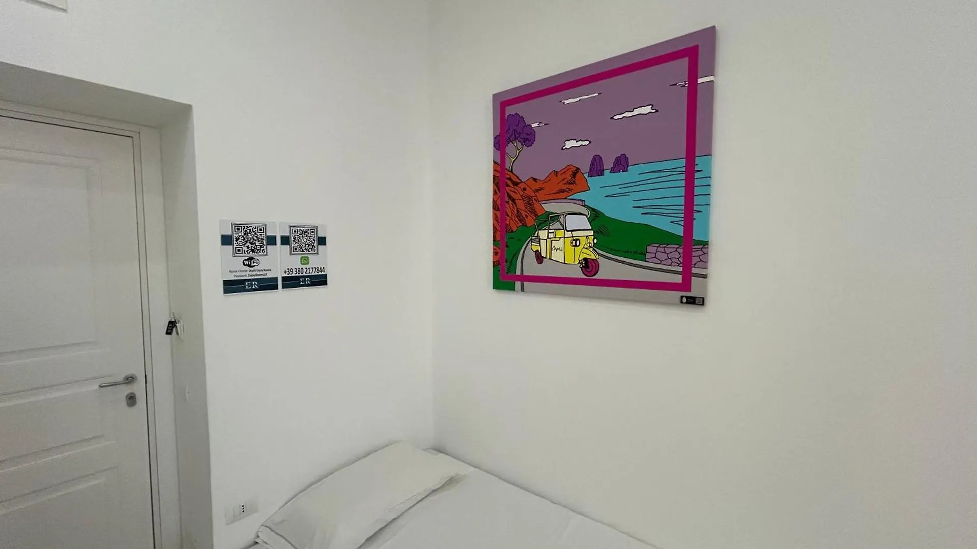 Enjoy Rooms Naples Guest house